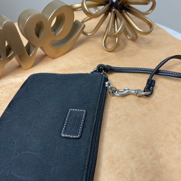 Coach Black Signature Wristlet